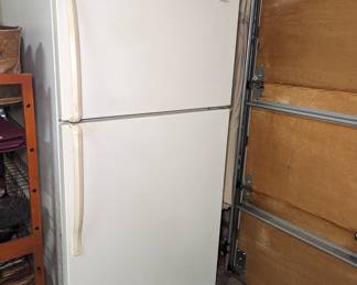 Roper Refrigerator