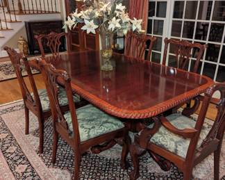 Saginaw Dining Room Table and Chairs