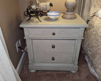 Liberty Furniture Nightstand