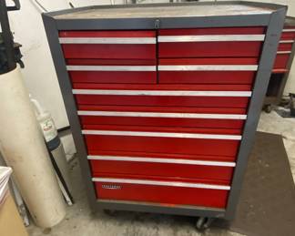 Craftsman tool box Vintage 32 x 26 x 18