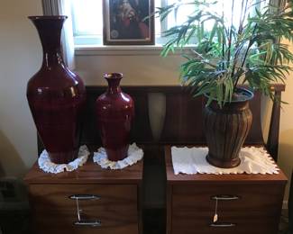 The matching end tables with decor!