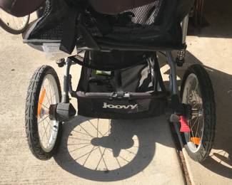 Joovy ultra light 3 wheel stroller