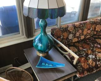 End tables to match and lamps!
