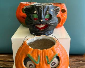 Vintage 1930s, 1940s papier mache jack ‘o lanterns and black cats, made in USA and Germany