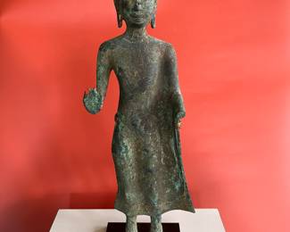 Mon-Dvaravati 8th century bronze Buddha figure