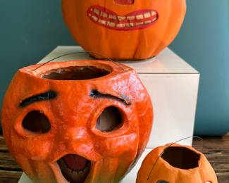 Vintage 1930s, 1940s papier mache jack ‘o lanterns and black cats, made in USA and Germany