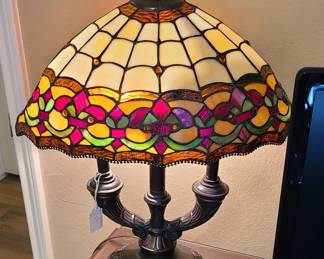 Dale Tiffiny Desk Lamp