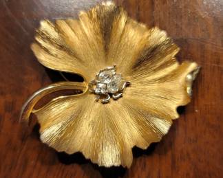 RARE FIND: Crown Trifari Brushed Gold with leaf Rhinestone Bug on a leaf pin