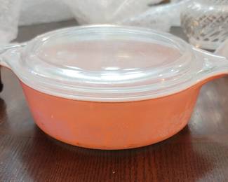 Vintage 1940's pyrex