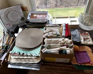 Placemats, Napkins and assorted kitchen linens