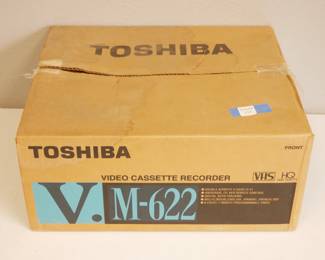 Toshiba M-622 Video Cassette Recorder 
