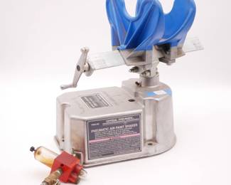 Central Pneumatic #422 Pneumatic Air Paint Shaker 