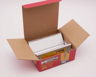 Self-Centering Drill Press Jig 