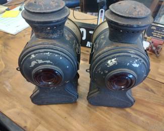 Vintage duplex carriage lamps.