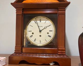 Bulova desk clock B5504 8 Day key wind