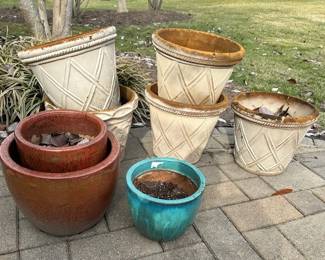 9 Flower Pots 