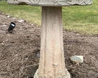 Concrete Bird Bath 