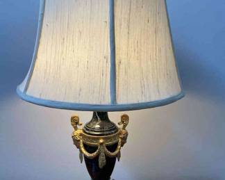 FRENCH GILDED METAL AND MARBLE URN TABLE LAMP