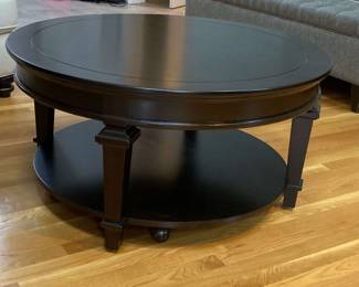 WOODEN OVAL TABLE 