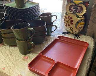vtg Tupperware trays,  Green stoneware (service for 10 with extras)