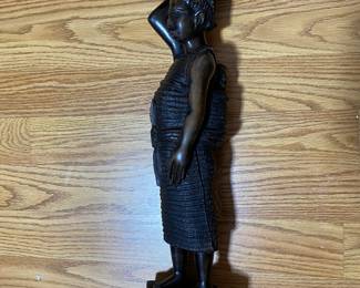 Ebony wooden statue