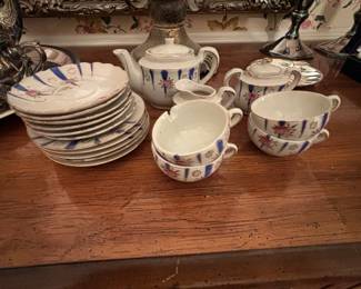 Child's Tea Set
