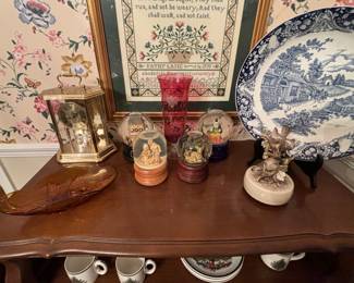 Music Boxes with Snow Globes