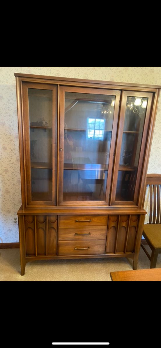 Mid century modern Vintage hutch