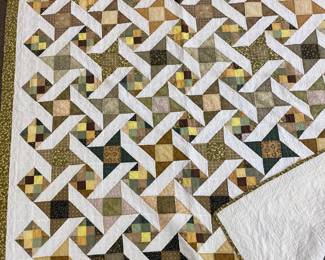 Pinwheel quilt in autumn colors