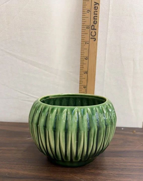 Multiple Estate Gallery Auction in O Fallon, MO starts on 2/6/2024