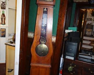 "Wag of the Wall" Clock... rare to Find One of these still with a  Body (Runs well and Keeps Good Time