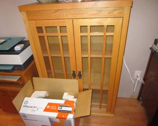 Curio cabinet
