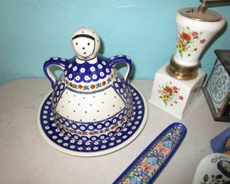 Polish pottery