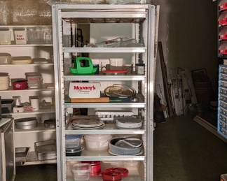 Wheeled bakers rack