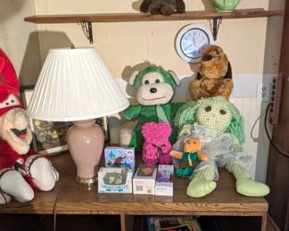 Domino's Nome Stuff Animal. Children's Toys and Stuff Animals. 