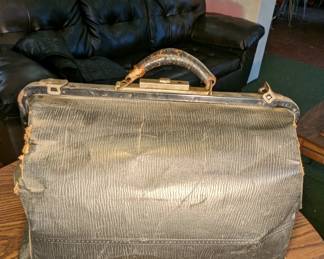 Late 1800's Doctor Bag