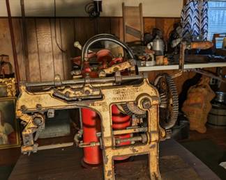 Antique Apple Peeler and Corer. 