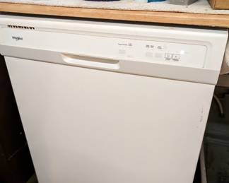Whirlpool Dishwasher