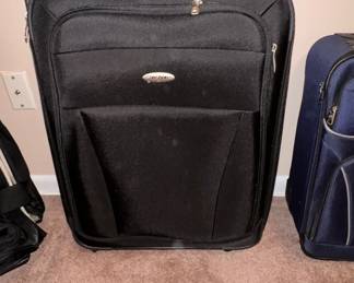 Medium Luggage