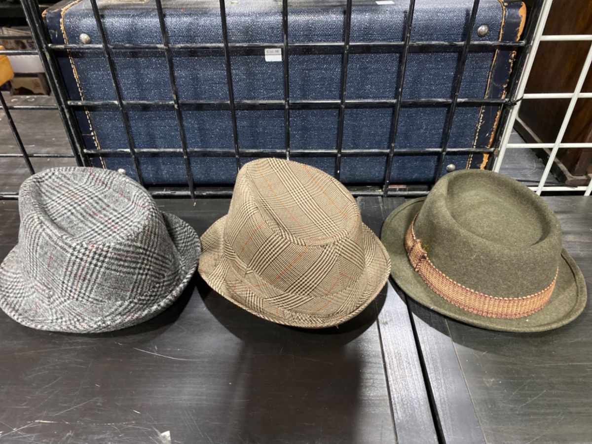 Orcutt, Ca Estate Paradise Records and Trading... starts on 2/7/2024