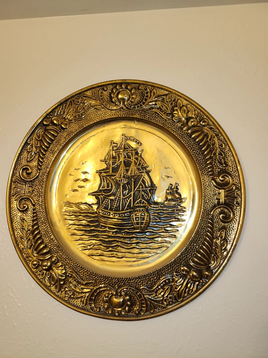 Vintage Vibes In Broomfield Estate Sale starts on 2/16/2024