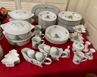 CHRISTMAS CHINA SET