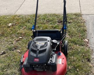 TORO LAWNMOWER