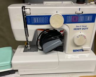 WHITE SEWING MACHINE SEW & SURGE HEAVY DUTY