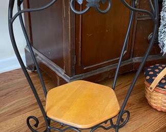 LONGABERGER TABLE STAND