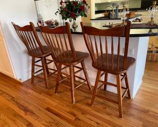 SET OF 4 KITCHEN BAR STOOLS