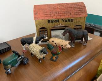 Cast Iron Barn Yard & Animals