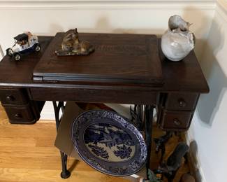 4 Different Sewing Machines 