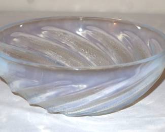 Lalique Poissons French crystal bowl 