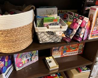 Games & crafting supplies 